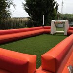 futbolin humano hinchable para eventos deportivos